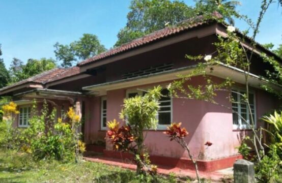 Charming Sri Lankan-Style House for Sale in Scenic Midigama